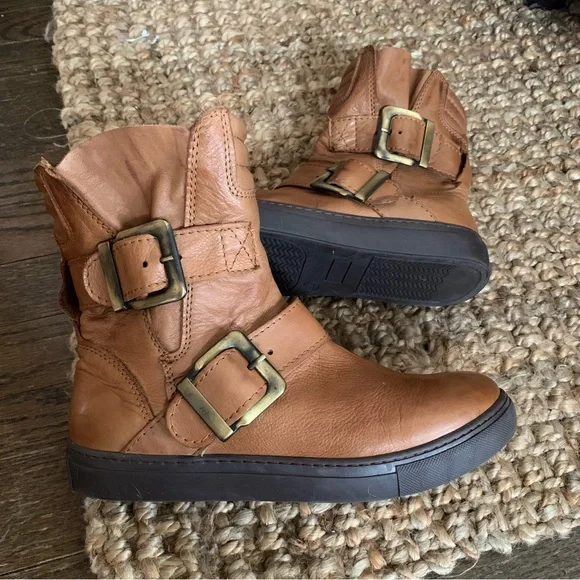 Sheridan mia cheap bootie